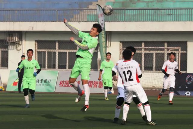 英超-帕尔默破门恩昆库传射 切尔西5-1南安普顿